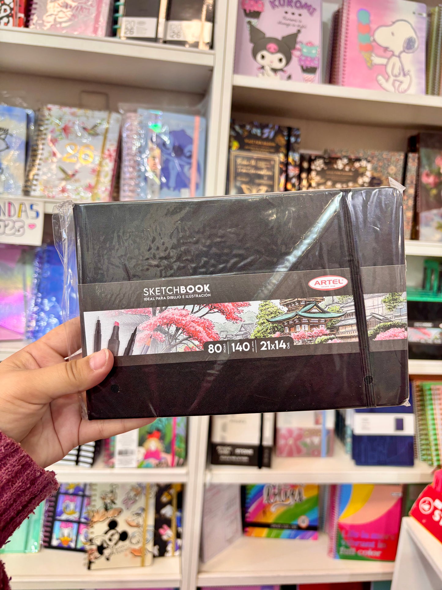 Sketchbook negro 21x14 cm Artel