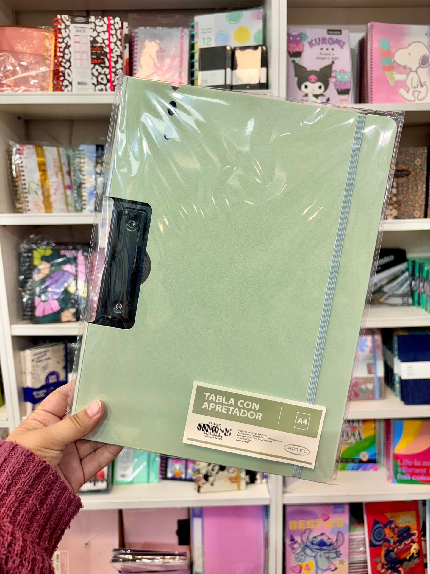 Tabla con apretador A4 Artel