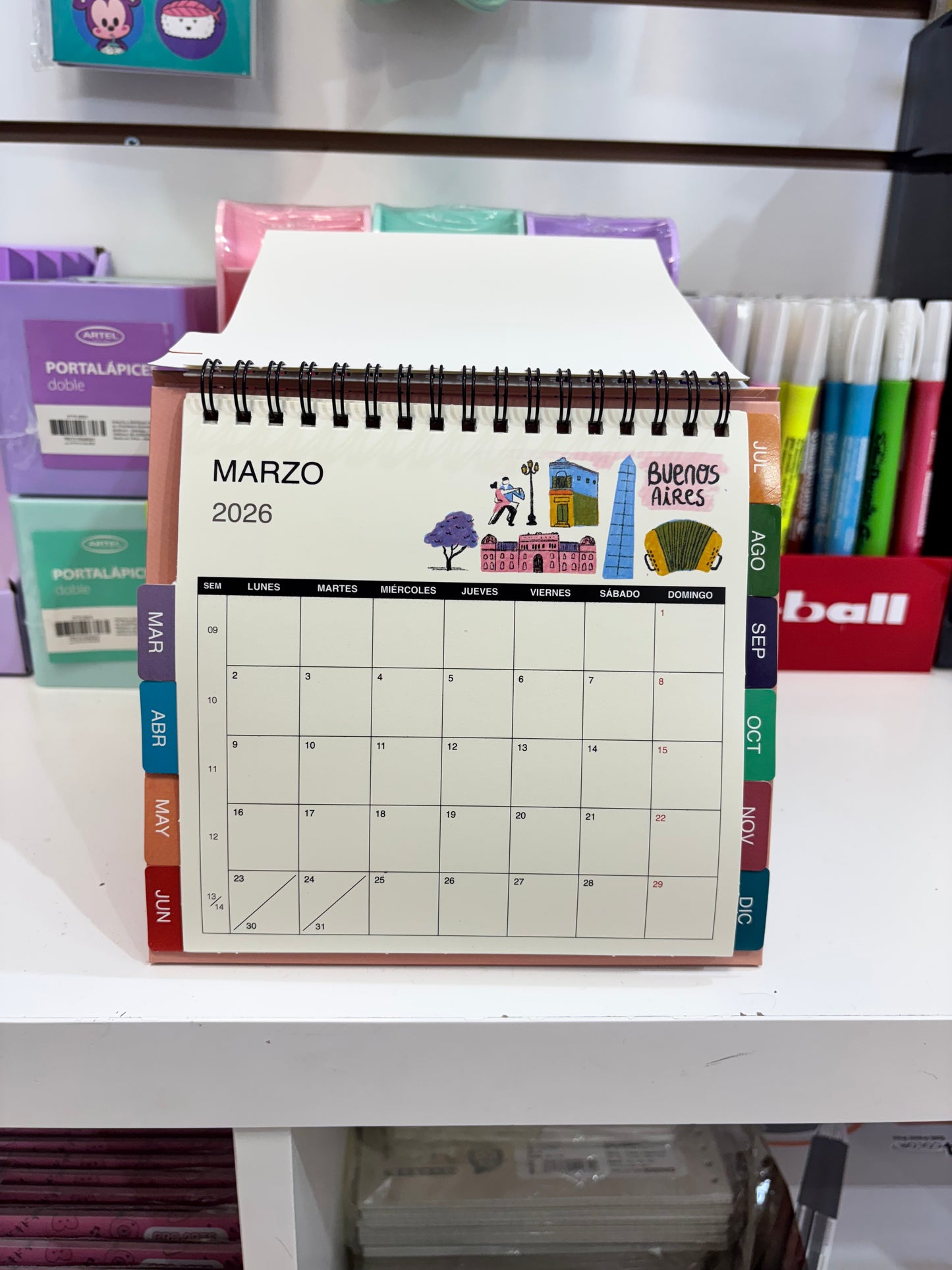 Calendario de escritorio 2026 viajes Artel