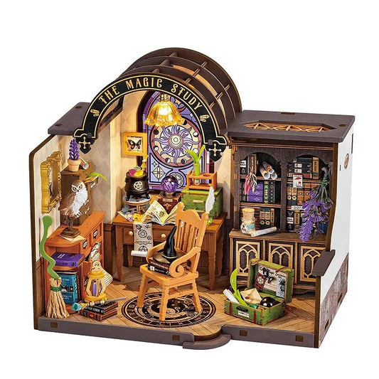 Miniatura Armable Magic Study Rolife