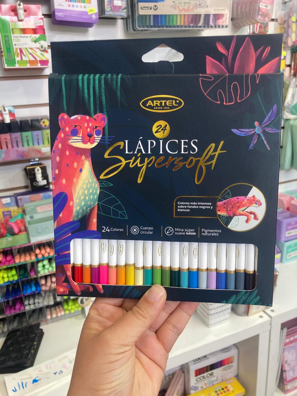 Set de 24 Lapices Supersoft Artel